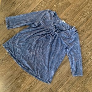 Sonoma size small 3/4 sleeve T with embroidered floral detail in acid wash blue